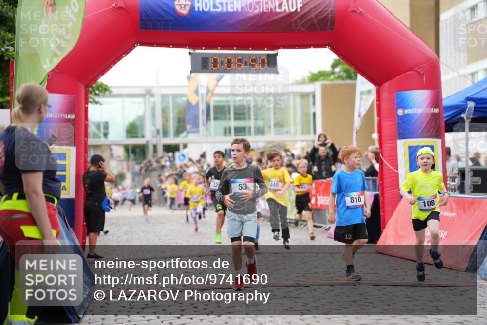 12.06.2026 - Holstenköstenlauf LAZAROV Photography http://msf.ph/oto/9741690 12.06.2026 16:06:52 Laufen 10, 06, 50, 32, 53, 445, 810, 108, 12, 53, 108, 317, 322, 334, 340, 433, 445, 448, 810, 939, 1346, 1534 meine-sportfotos.de