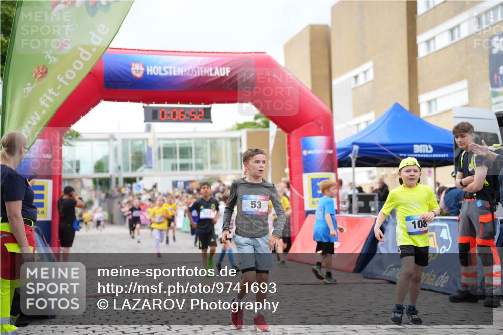 12.06.2026 - Holstenköstenlauf LAZAROV Photography http://msf.ph/oto/9741693 12.06.2026 16:06:54 Laufen 10, 06, 52, 53, 108, 108, 317, 322, 334, 340, 433, 445, 448, 939, 1346, 1534 meine-sportfotos.de
