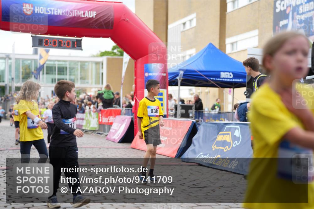 12.06.2026 - Holstenköstenlauf LAZAROV Photography http://msf.ph/oto/9741709 12.06.2026 16:07:03 Laufen 939, 43, 320, 443, 452, 557, 562, 1017, 1247, 1345, 1382, 1487 meine-sportfotos.de