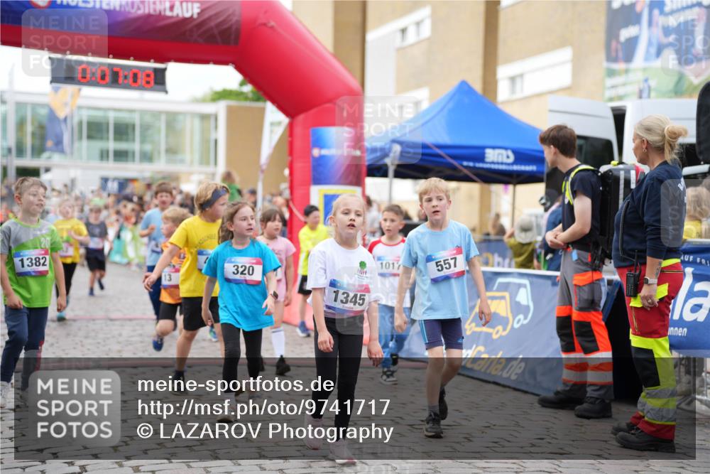12.06.2026 - Holstenköstenlauf LAZAROV Photography http://msf.ph/oto/9741717 12.06.2026 16:07:10 Laufen 20, 1382, 0, 07, 08, 320, 1345, 1017, 557, 66, 197, 319, 452, 562, 575, 797, 1009, 1015, 1017, 1021, 1225, 1252, 1360, 1387, 1487, 1497 meine-sportfotos.de