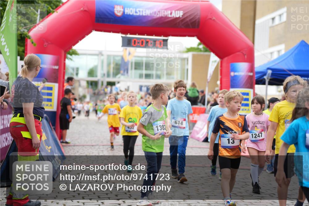 12.06.2026 - Holstenköstenlauf LAZAROV Photography http://msf.ph/oto/9741723 12.06.2026 16:07:12 Laufen 0, 07, 432, 1382, 614, 1247, 13, 66, 197, 319, 452, 575, 797, 942, 1009, 1015, 1021, 1225, 1252, 1360, 1387, 1389, 1497 meine-sportfotos.de