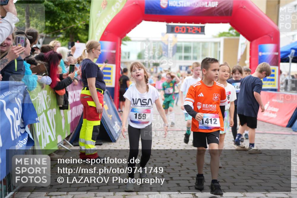 12.06.2026 - Holstenköstenlauf LAZAROV Photography http://msf.ph/oto/9741749 12.06.2026 16:07:26 Laufen 0, 07, 24, 159, 1412, 6, 46, 2, 3, 203, 343, 432, 545, 556, 563, 564, 569, 570, 809, 1006, 1234, 1352, 1354, 1399, 1410 meine-sportfotos.de