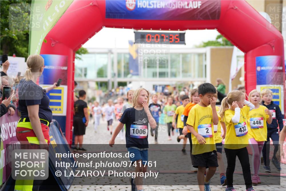 12.06.2026 - Holstenköstenlauf LAZAROV Photography http://msf.ph/oto/9741761 12.06.2026 16:07:37 Laufen 1006, 10, 07, 35, 2, 432, 446, 27, 195, 388, 390, 441, 444, 446, 451, 454, 546, 547, 775, 805, 815, 1241, 1334, 1336, 1355, 1356, 1357, 1383, 1392, 1393, 1408, 1411 meine-sportfotos.de