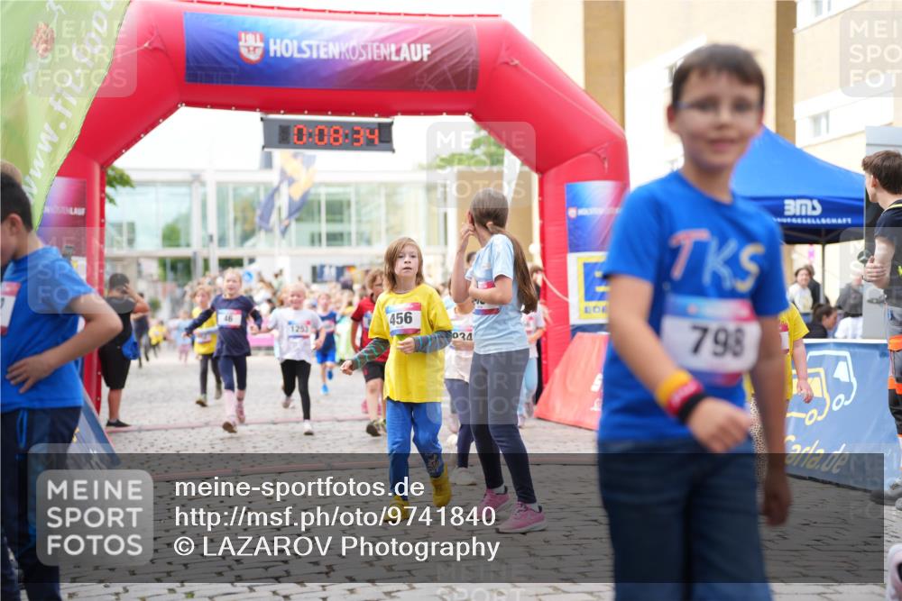 12.06.2026 - Holstenköstenlauf LAZAROV Photography http://msf.ph/oto/9741840 12.06.2026 16:08:36 Laufen 10, 0, 456, 034, 798, 46, 161, 163, 329, 440, 442, 543, 544, 551, 800, 934, 1239, 1253, 1256, 1538 meine-sportfotos.de