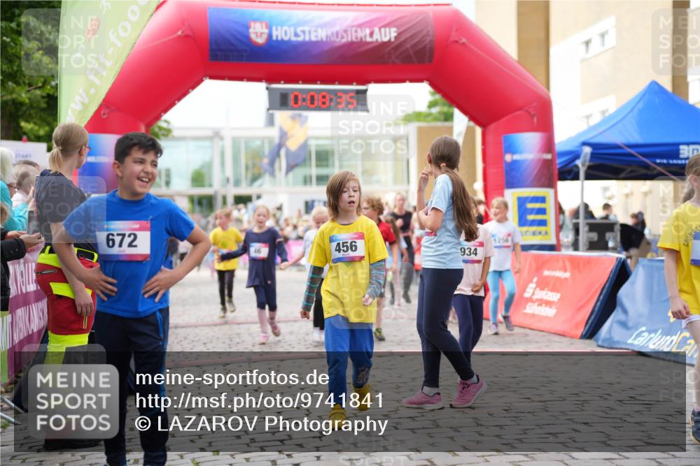 12.06.2026 - Holstenköstenlauf LAZAROV Photography http://msf.ph/oto/9741841 12.06.2026 16:08:37 Laufen 672, 46, 10, 08, 35, 456, 934, 46, 161, 163, 329, 440, 442, 543, 544, 551, 800, 1239, 1253, 1256, 1538 meine-sportfotos.de