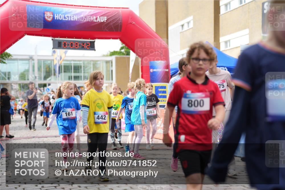 12.06.2026 - Holstenköstenlauf LAZAROV Photography http://msf.ph/oto/9741852 12.06.2026 16:08:43 Laufen 161, 442, 440, 14, 163, 800, 75, 163, 341, 428, 440, 447, 550, 552, 554, 1227, 1245, 1538 meine-sportfotos.de