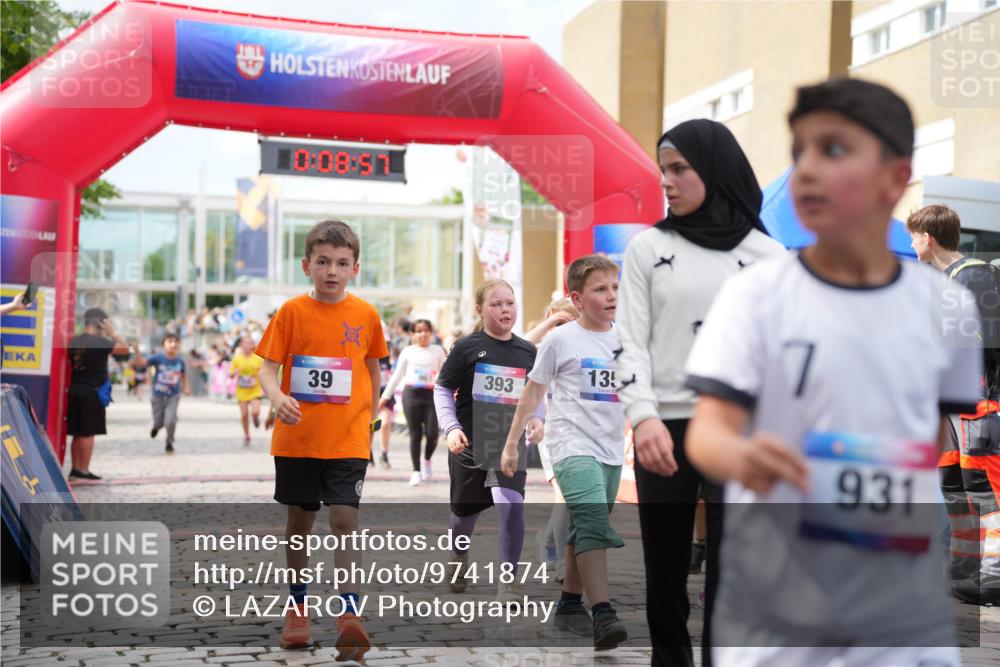 12.06.2026 - Holstenköstenlauf LAZAROV Photography http://msf.ph/oto/9741874 12.06.2026 16:08:59 Laufen 39, 393, 135, 931, 191, 335, 436, 439, 818, 936, 1332 meine-sportfotos.de