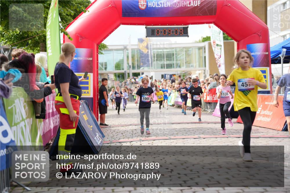 12.06.2026 - Holstenköstenlauf LAZAROV Photography http://msf.ph/oto/9741889 12.06.2026 16:09:11 Laufen 1135, 337, 1005, 45, 69, 120, 160, 323, 324, 325, 337, 339, 435, 457, 1005, 1135, 1233 meine-sportfotos.de