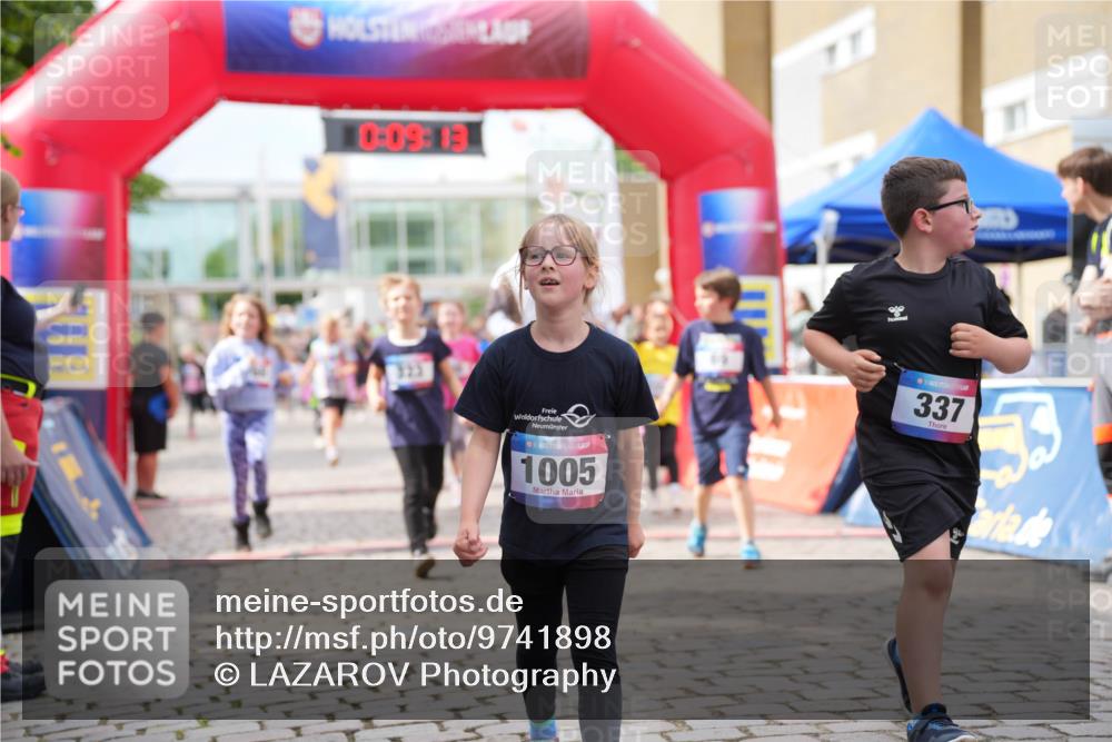 12.06.2026 - Holstenköstenlauf LAZAROV Photography http://msf.ph/oto/9741898 12.06.2026 16:09:15 Laufen 10, 03, 13, 323, 36, 1005, 90, 36, 337, 69, 160, 323, 324, 325, 339, 435, 816, 820, 1233, 1390 meine-sportfotos.de