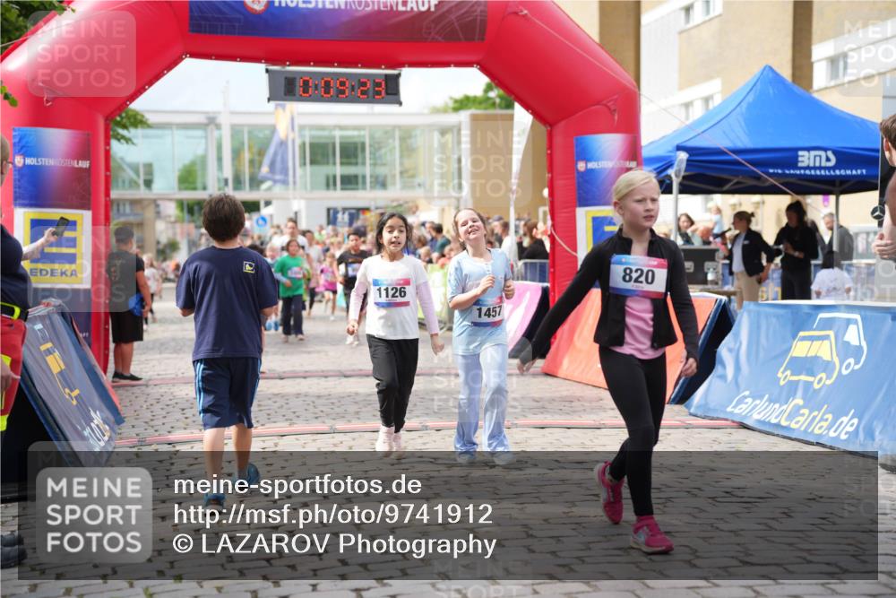 12.06.2026 - Holstenköstenlauf LAZAROV Photography http://msf.ph/oto/9741912 12.06.2026 16:09:25 Laufen 0, 09, 2, 1126, 1457, 820, 438, 555, 572, 671, 773, 823, 1008, 1019, 1126, 1222, 1229, 1235, 1381, 1391, 1457 meine-sportfotos.de