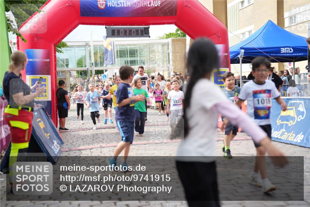 12.06.2026 - Holstenköstenlauf LAZAROV Photography http://msf.ph/oto/9741915 12.06.2026 16:09:28 Laufen 1229, 823, 572, 1222, 1019, 438, 555, 572, 671, 773, 823, 935, 1008, 1019, 1136, 1222, 1229, 1235, 1381, 1391 meine-sportfotos.de