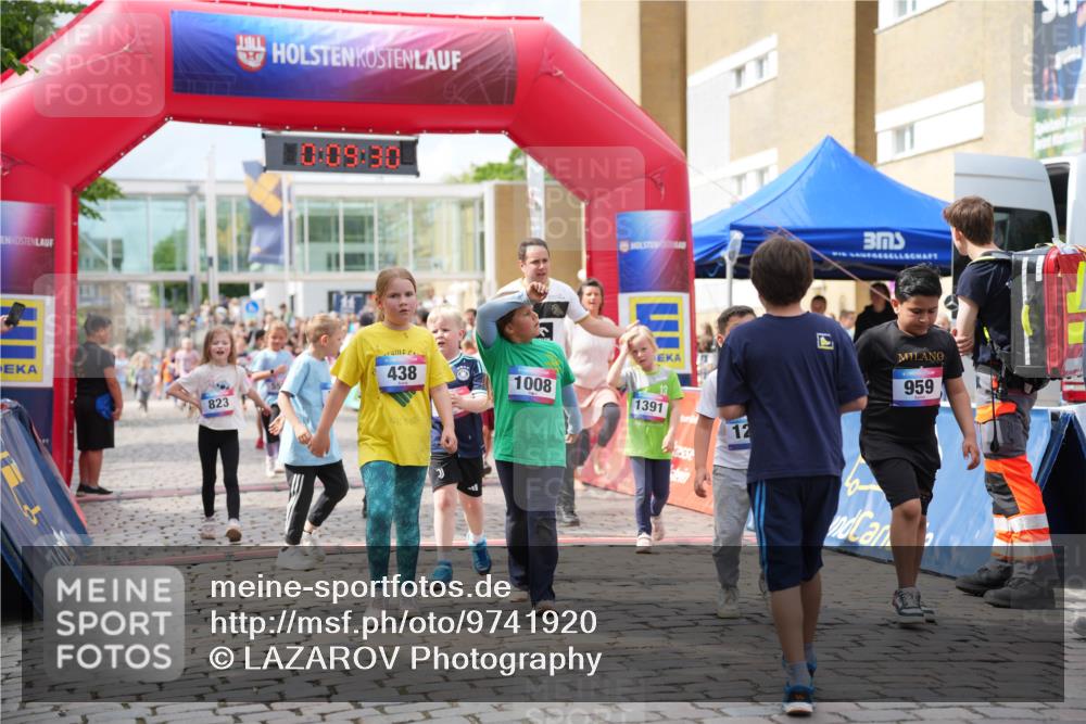 12.06.2026 - Holstenköstenlauf LAZAROV Photography http://msf.ph/oto/9741920 12.06.2026 16:09:32 Laufen 438, 1008, 1391, 823, 12, 959, 555, 773, 822, 823, 935, 1136, 1229, 1235, 1254, 1381, 1391 meine-sportfotos.de