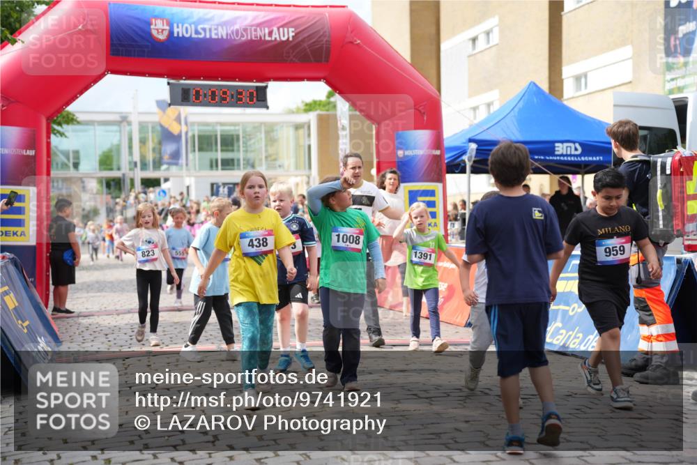 12.06.2026 - Holstenköstenlauf LAZAROV Photography http://msf.ph/oto/9741921 12.06.2026 16:09:32 Laufen 438, 1008, 823, 555, 1391, 959, 0, 555, 773, 822, 823, 935, 1136, 1229, 1235, 1254, 1381, 1391 meine-sportfotos.de