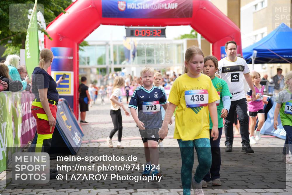 12.06.2026 - Holstenköstenlauf LAZAROV Photography http://msf.ph/oto/9741924 12.06.2026 16:09:34 Laufen 10, 09, 3, 773, 438, 13, 555, 811, 822, 935, 1134, 1136, 1229, 1235, 1237, 1254 meine-sportfotos.de