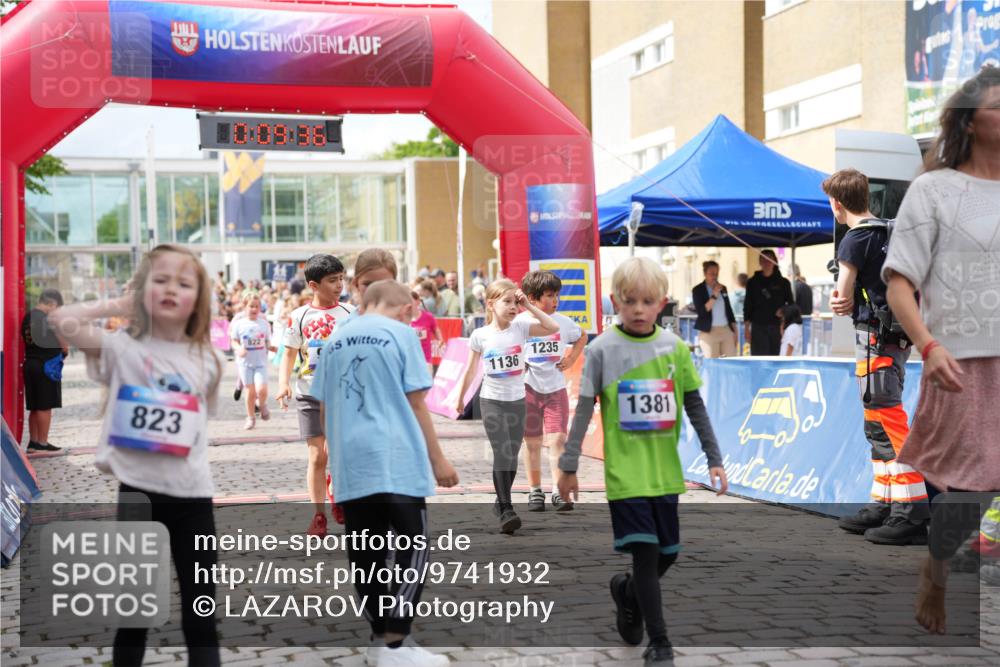 12.06.2026 - Holstenköstenlauf LAZAROV Photography http://msf.ph/oto/9741932 12.06.2026 16:09:38 Laufen 823, 822, 1235, 1136, 1381, 332, 811, 822, 1134, 1237, 1254 meine-sportfotos.de