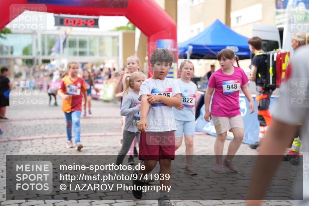 12.06.2026 - Holstenköstenlauf LAZAROV Photography http://msf.ph/oto/9741939 12.06.2026 16:09:44 Laufen 0, 09, 42, 956, 36, 822, 948, 332, 811, 946 meine-sportfotos.de