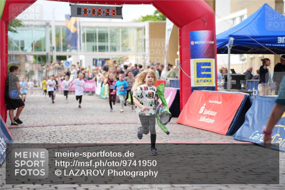 12.06.2026 - Holstenköstenlauf LAZAROV Photography http://msf.ph/oto/9741950 12.06.2026 16:09:50 Laufen 10, 09, 48, 5, 330, 560, 946, 1344, 1362, 1511, 1539, 1548 meine-sportfotos.de