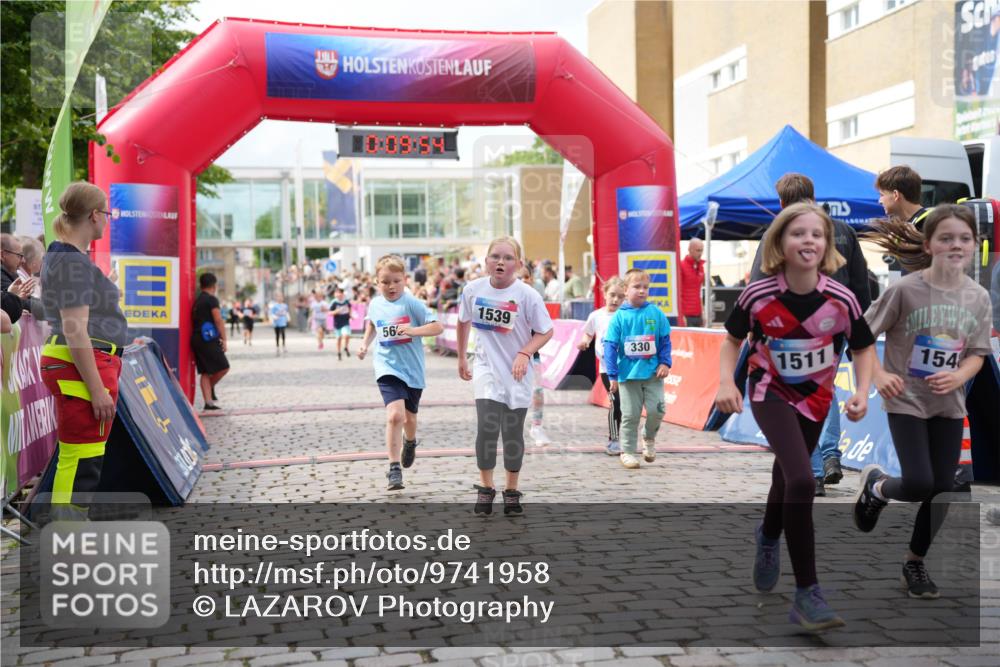 12.06.2026 - Holstenköstenlauf LAZAROV Photography http://msf.ph/oto/9741958 12.06.2026 16:09:56 Laufen 56, 1539, 330, 1511, 154, 449, 549, 560, 1344, 1362, 1454, 1539 meine-sportfotos.de