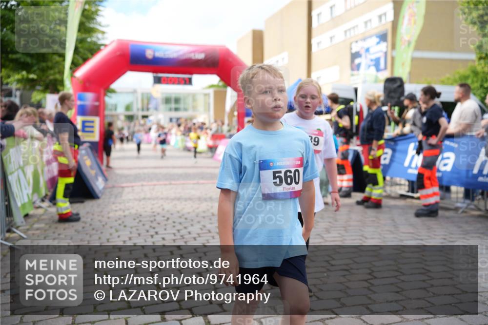 12.06.2026 - Holstenköstenlauf LAZAROV Photography http://msf.ph/oto/9741964 12.06.2026 16:09:59 Laufen 36, 560, 9, 449, 549, 1454, 1464 meine-sportfotos.de