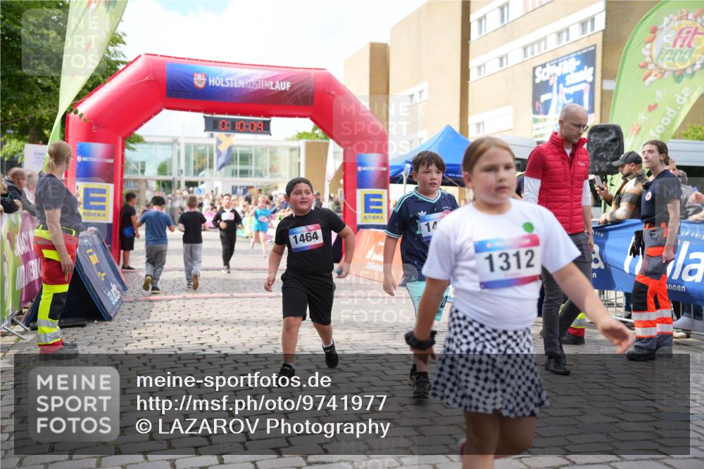 12.06.2026 - Holstenköstenlauf LAZAROV Photography http://msf.ph/oto/9741977 12.06.2026 16:10:11 Laufen 0, 10, 09, 1464, 1312, 326, 1533 meine-sportfotos.de