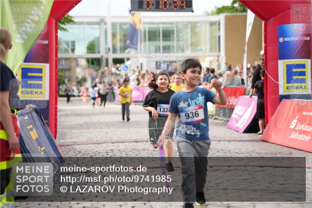 12.06.2026 - Holstenköstenlauf LAZAROV Photography http://msf.ph/oto/9741985 12.06.2026 16:10:26 Laufen 2, 01, 0, 133, 936, 421, 423, 1127, 1339 meine-sportfotos.de