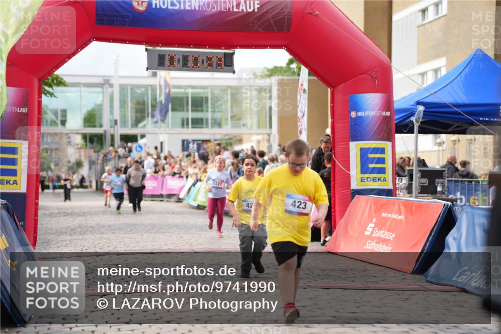 12.06.2026 - Holstenköstenlauf LAZAROV Photography http://msf.ph/oto/9741990 12.06.2026 16:10:31 Laufen 1127, 42, 423, 9, 421, 567, 1127 meine-sportfotos.de