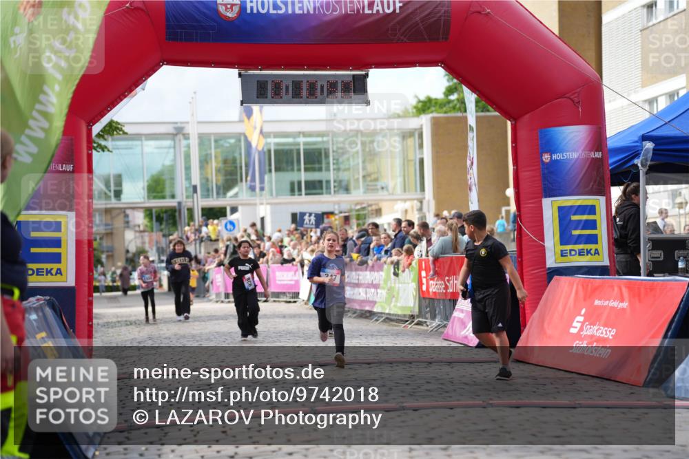 12.06.2026 - Holstenköstenlauf LAZAROV Photography http://msf.ph/oto/9742018 12.06.2026 16:10:51 Laufen 247, 346, 347, 938, 1550 meine-sportfotos.de