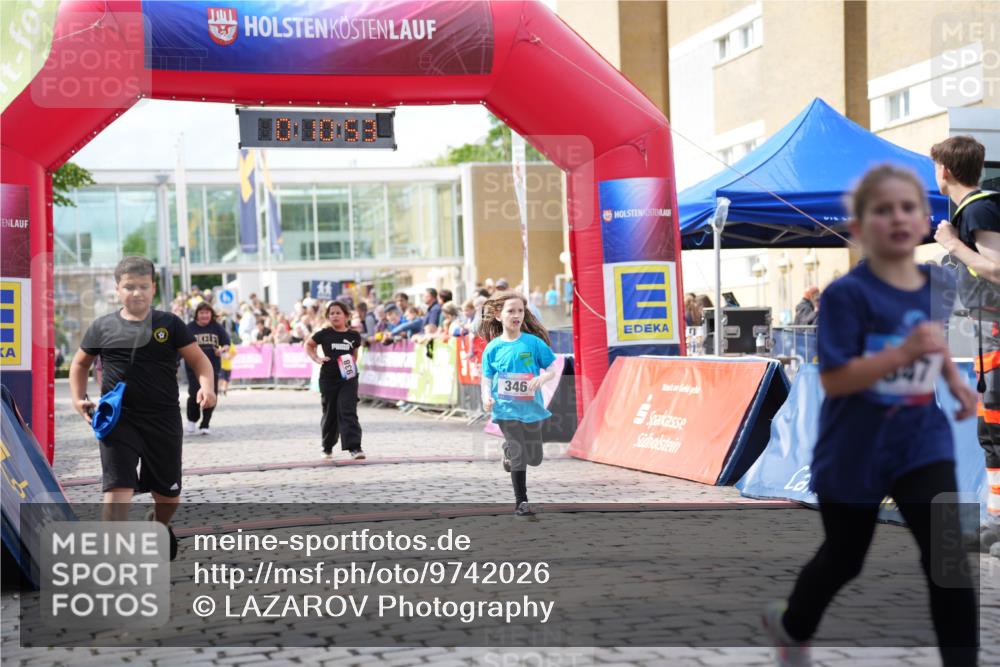 12.06.2026 - Holstenköstenlauf LAZAROV Photography http://msf.ph/oto/9742026 12.06.2026 16:10:55 Laufen 346, 346, 938, 1550 meine-sportfotos.de