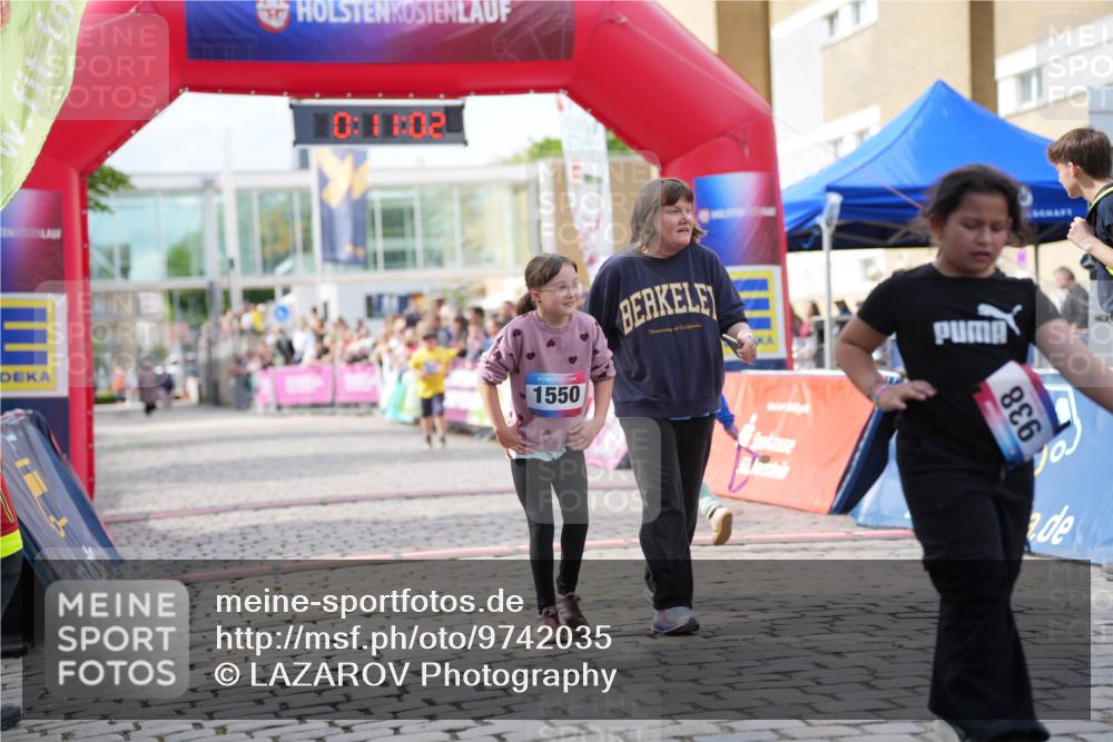 12.06.2026 - Holstenköstenlauf LAZAROV Photography http://msf.ph/oto/9742035 12.06.2026 16:11:04 Laufen 10, 18, 02, 1550, 938, 434 meine-sportfotos.de