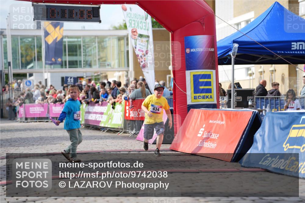 12.06.2026 - Holstenköstenlauf LAZAROV Photography http://msf.ph/oto/9742038 12.06.2026 16:11:08 Laufen 330, 5, 434, 131, 00, 434 meine-sportfotos.de