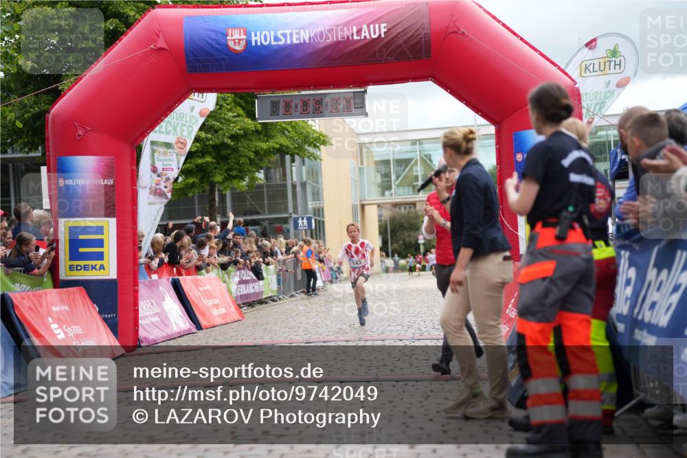 12.06.2026 - Holstenköstenlauf LAZAROV Photography http://msf.ph/oto/9742049 12.06.2026 16:20:07 Laufen 143 meine-sportfotos.de