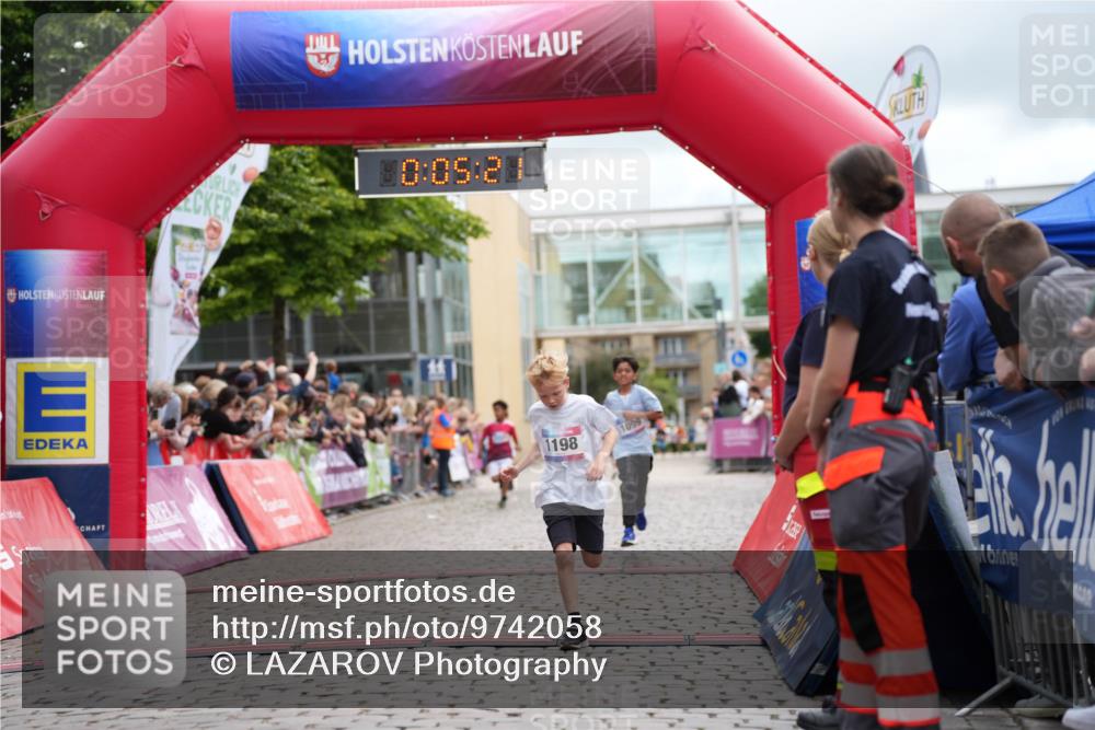 12.06.2026 - Holstenköstenlauf LAZAROV Photography http://msf.ph/oto/9742058 12.06.2026 16:20:19 Laufen 0, 05, 2, 1198, 1099, 117, 596, 1024, 1099, 1189, 1198 meine-sportfotos.de