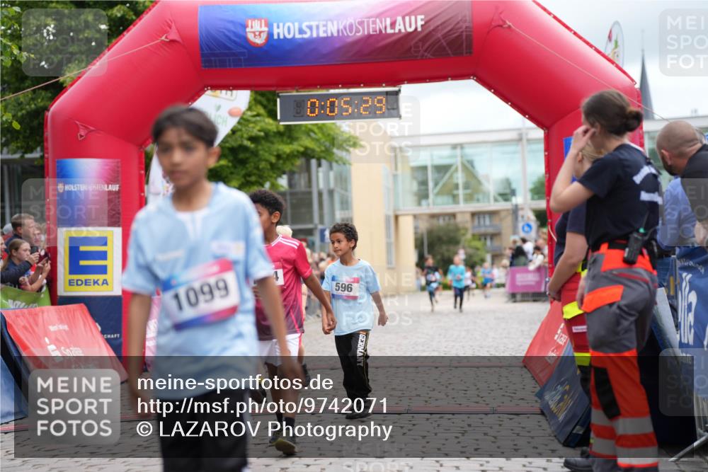 12.06.2026 - Holstenköstenlauf LAZAROV Photography http://msf.ph/oto/9742071 12.06.2026 16:20:27 Laufen 18, 5, 0, 05, 29, 1099, 596, 73, 117, 208, 596, 1189 meine-sportfotos.de