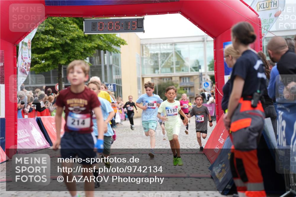12.06.2026 - Holstenköstenlauf LAZAROV Photography http://msf.ph/oto/9742134 12.06.2026 16:21:11 Laufen 608, 1187, 213, 214, 6, 6, 12, 76, 168, 171, 213, 294, 315, 387, 462, 486, 588, 598, 600, 604, 608, 835, 1187, 1324 meine-sportfotos.de