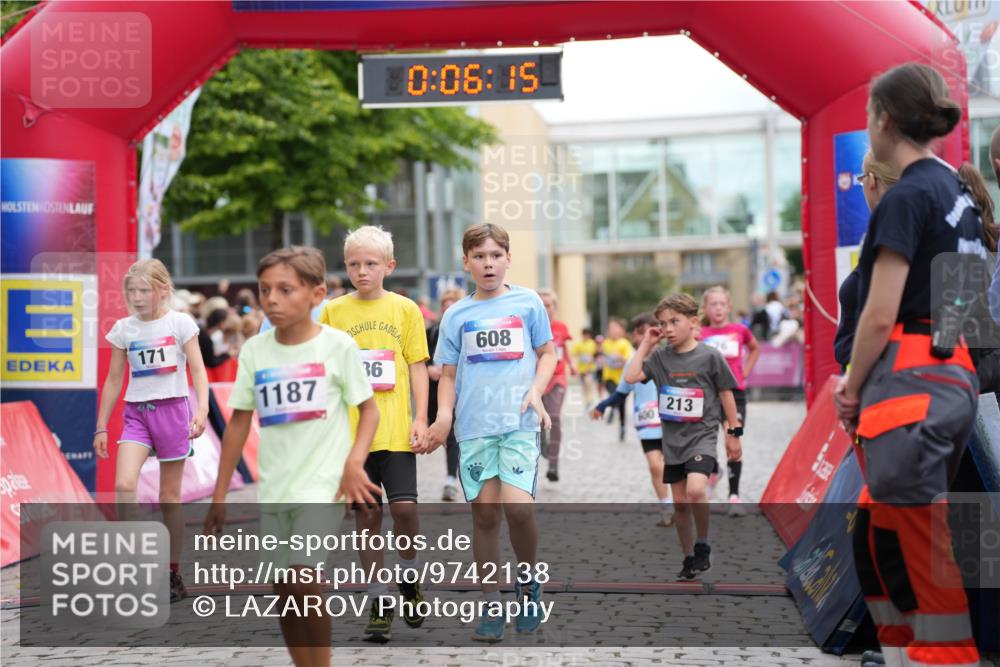 12.06.2026 - Holstenköstenlauf LAZAROV Photography http://msf.ph/oto/9742138 12.06.2026 16:21:13 Laufen 0, 06, 15, 171, 608, 36, 1187, 600, 213, 6, 12, 76, 168, 171, 213, 300, 462, 486, 588, 591, 598, 600, 608, 835, 1187, 1324 meine-sportfotos.de