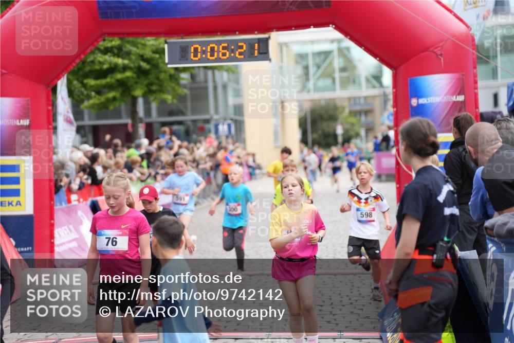 12.06.2026 - Holstenköstenlauf LAZAROV Photography http://msf.ph/oto/9742142 12.06.2026 16:21:19 Laufen 76, 0, 06, 21, 100, 598, 12, 210, 300, 459, 462, 591, 598, 825, 835, 1029, 1314, 1324 meine-sportfotos.de