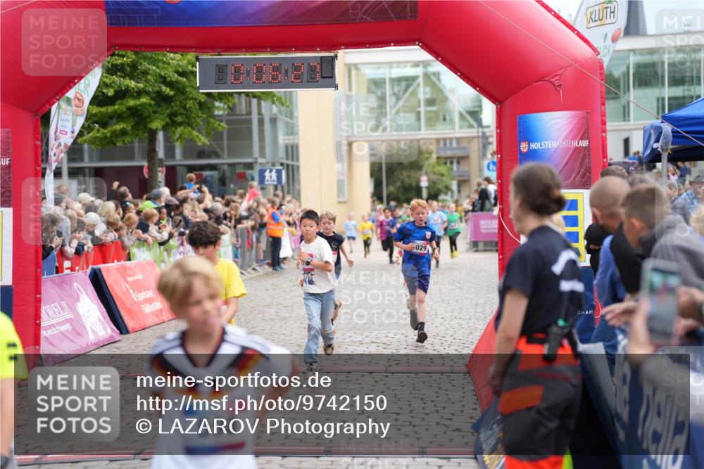 12.06.2026 - Holstenköstenlauf LAZAROV Photography http://msf.ph/oto/9742150 12.06.2026 16:21:24 Laufen 598, 029, 210, 459, 606, 825, 837, 1029, 1314, 1545 meine-sportfotos.de