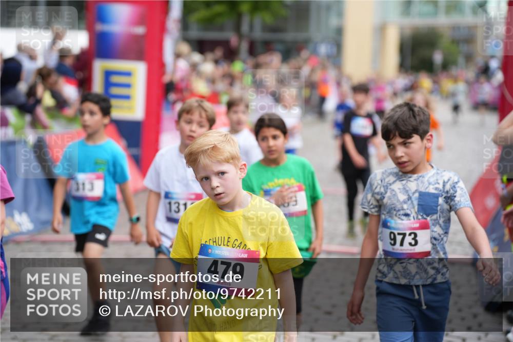 12.06.2026 - Holstenköstenlauf LAZAROV Photography http://msf.ph/oto/9742211 12.06.2026 16:22:12 Laufen 313, 131, 36, 479, 973, 28, 137, 380, 461, 833, 1022, 1032, 1192, 1193, 1315, 1460 meine-sportfotos.de
