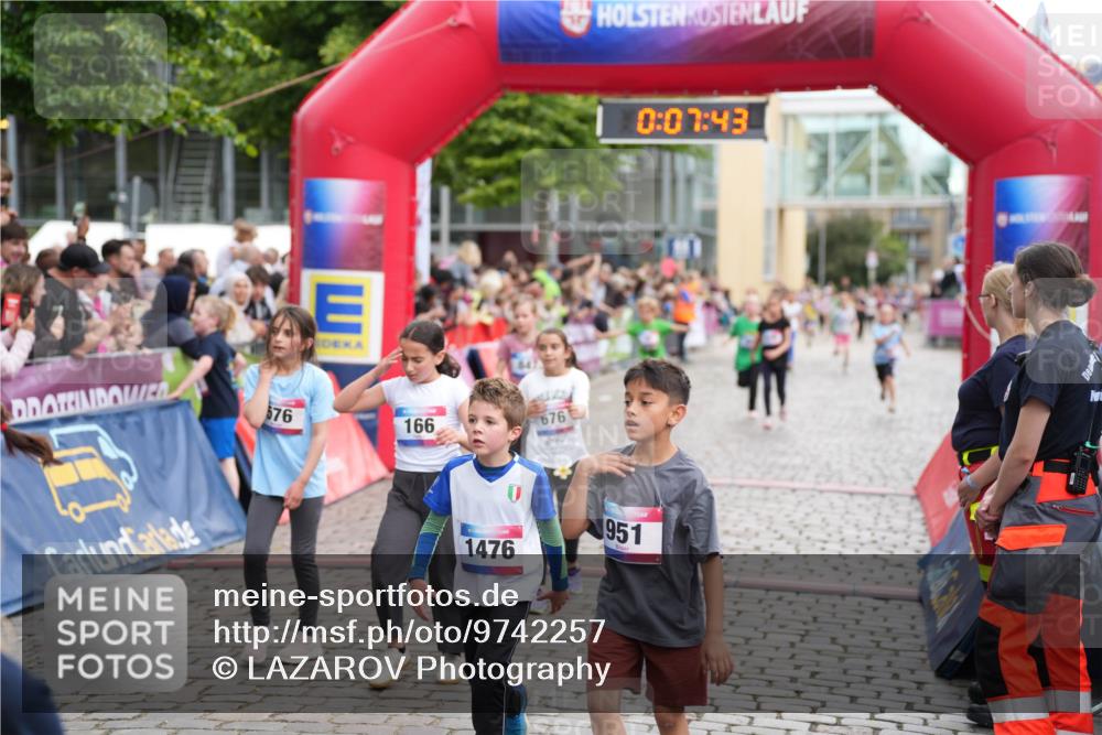 12.06.2026 - Holstenköstenlauf LAZAROV Photography http://msf.ph/oto/9742257 12.06.2026 16:22:41 Laufen 576, 166, 676, 1476, 951, 0, 07, 43, 35, 170, 576, 581, 676, 687, 847, 862, 870, 1206, 1473 meine-sportfotos.de