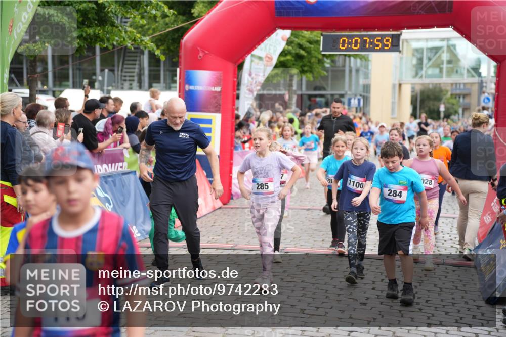 12.06.2026 - Holstenköstenlauf LAZAROV Photography http://msf.ph/oto/9742283 12.06.2026 16:22:57 Laufen 110, 20, 1220, 285, 7, 0, 07, 59, 028, 28, 1100, 284, 61, 288, 297, 305, 385, 481, 589, 693, 695, 703, 844, 845, 1026, 1028, 1113, 1185, 1186, 1220, 1329 meine-sportfotos.de