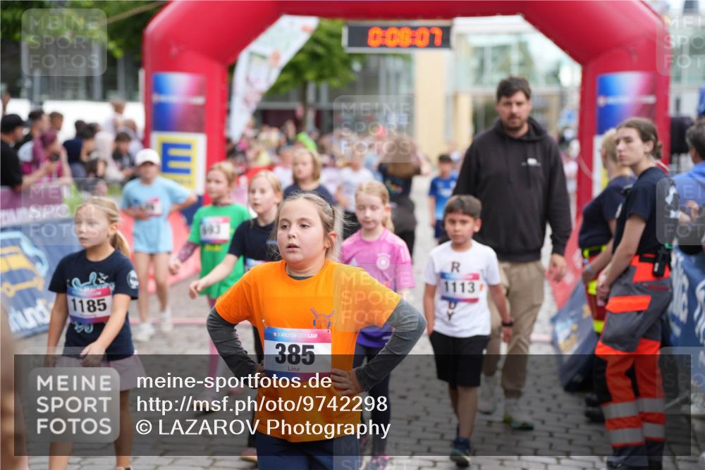 12.06.2026 - Holstenköstenlauf LAZAROV Photography http://msf.ph/oto/9742298 12.06.2026 16:23:04 Laufen 1185, 693, 36, 385, 0, 00, 01, 1113, 167, 215, 293, 312, 607, 705, 824, 834, 855, 1026, 1098, 1105, 1186, 1194, 1205, 1213, 1310, 1319, 1323, 1329, 1536 meine-sportfotos.de