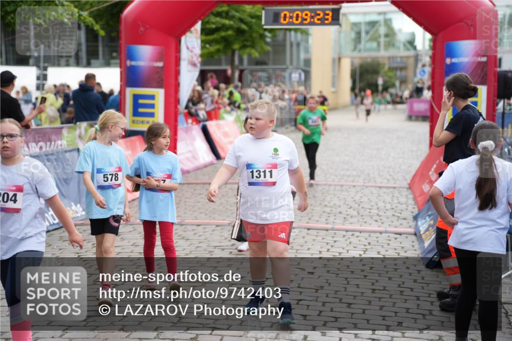 12.06.2026 - Holstenköstenlauf LAZAROV Photography http://msf.ph/oto/9742403 12.06.2026 16:24:21 Laufen 204, 578, 1311, 0, 09, 23, 683 meine-sportfotos.de