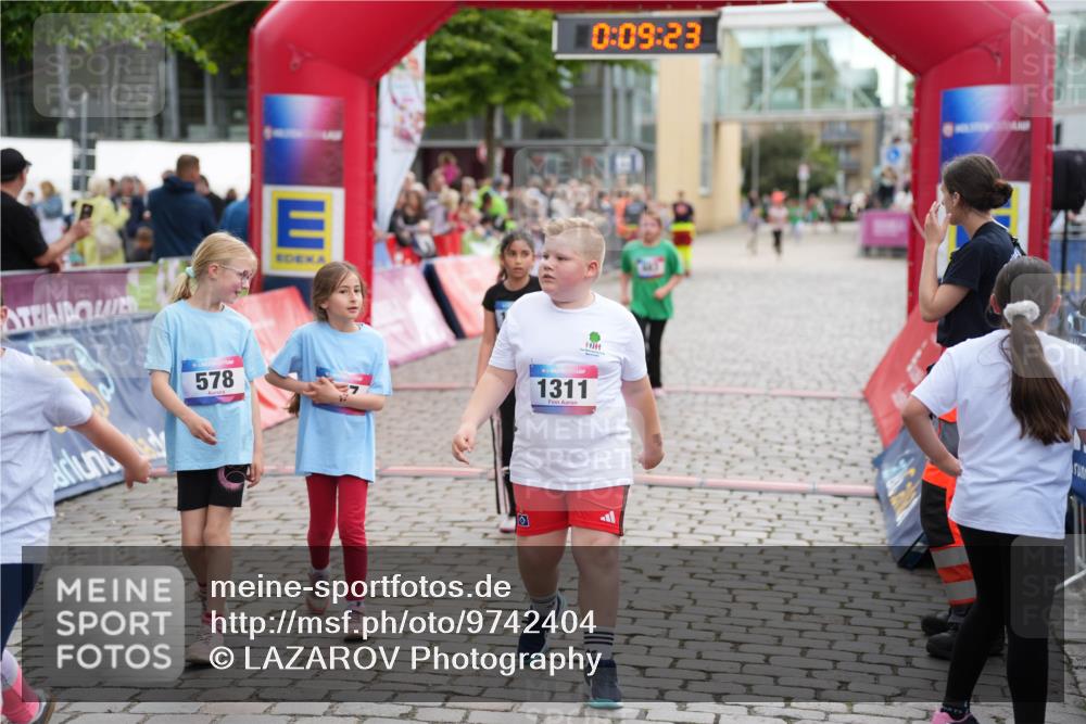 12.06.2026 - Holstenköstenlauf LAZAROV Photography http://msf.ph/oto/9742404 12.06.2026 16:24:21 Laufen 578, 36, 1311, 0, 09, 23, 683 meine-sportfotos.de
