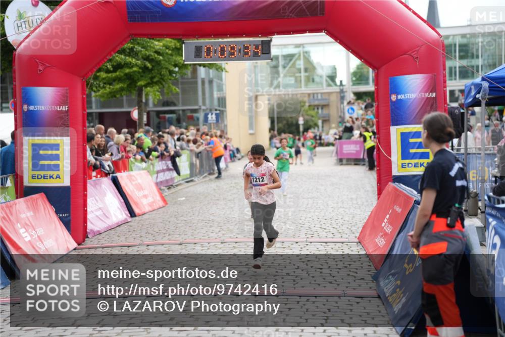 12.06.2026 - Holstenköstenlauf LAZAROV Photography http://msf.ph/oto/9742416 12.06.2026 16:24:32 Laufen 1212, 691, 1212 meine-sportfotos.de