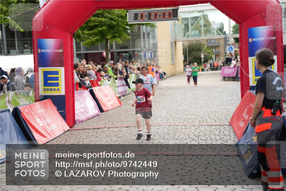 12.06.2026 - Holstenköstenlauf LAZAROV Photography http://msf.ph/oto/9742449 12.06.2026 16:24:58 Laufen 1422, 101, 1101, 1422 meine-sportfotos.de