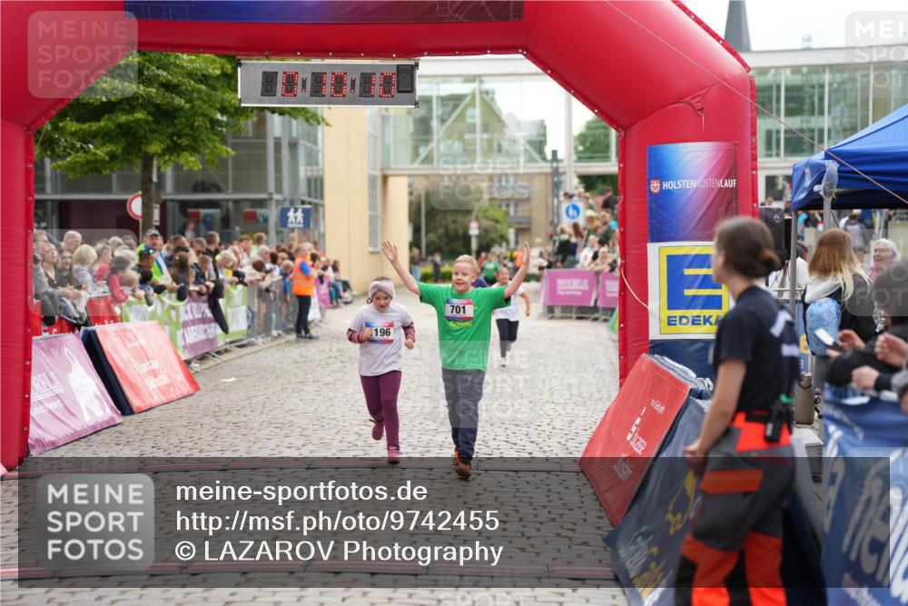 12.06.2026 - Holstenköstenlauf LAZAROV Photography http://msf.ph/oto/9742455 12.06.2026 16:25:08 Laufen 196, 701, 701, 1116, 1196, 1316 meine-sportfotos.de