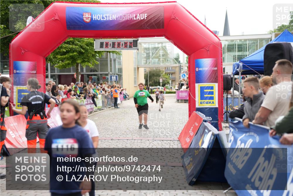 12.06.2026 - Holstenköstenlauf LAZAROV Photography http://msf.ph/oto/9742474 12.06.2026 16:25:22 Laufen 1116, 699, 699 meine-sportfotos.de