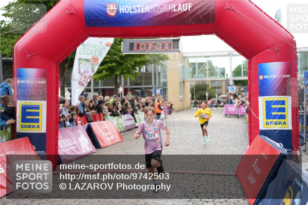 12.06.2026 - Holstenköstenlauf LAZAROV Photography http://msf.ph/oto/9742503 12.06.2026 16:35:02 Laufen 371, 371, 490 meine-sportfotos.de