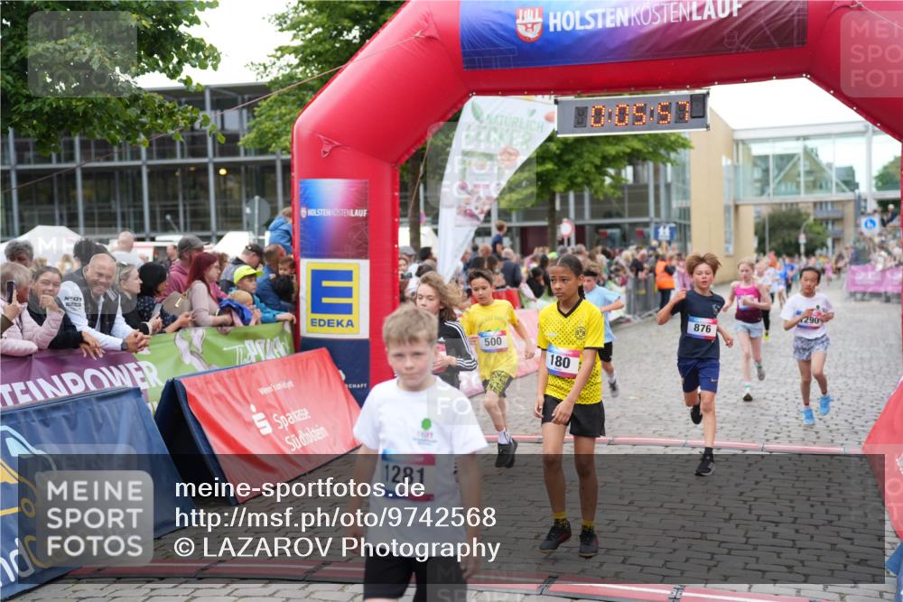 12.06.2026 - Holstenköstenlauf LAZAROV Photography http://msf.ph/oto/9742568 12.06.2026 16:35:59 Laufen 500, 180, 1281, 290, 876, 50, 180, 219, 500, 635, 636, 876, 886, 899, 1179, 1281, 1290 meine-sportfotos.de