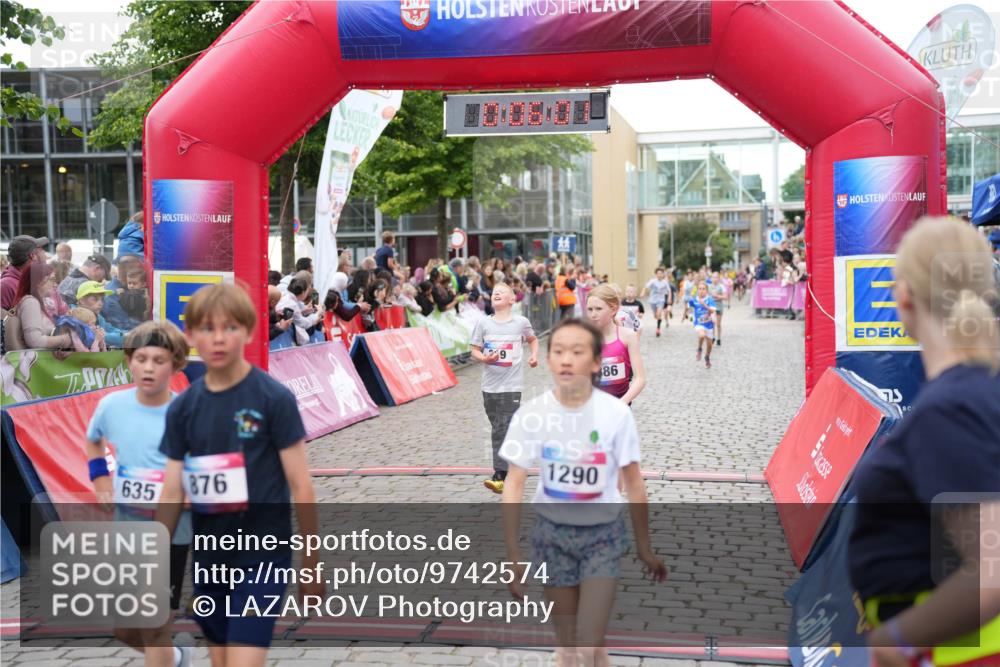 12.06.2026 - Holstenköstenlauf LAZAROV Photography http://msf.ph/oto/9742574 12.06.2026 16:36:03 Laufen 635, 876, 86, 1290, 50, 219, 635, 636, 729, 735, 884, 885, 886, 898, 1087, 1176, 1179, 1290 meine-sportfotos.de